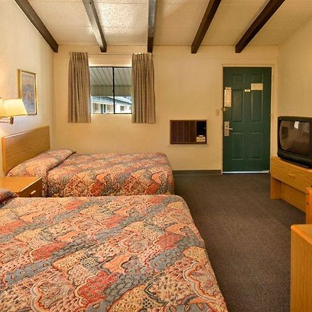 Peoria Inn Tulsa Ngoại thất bức ảnh
