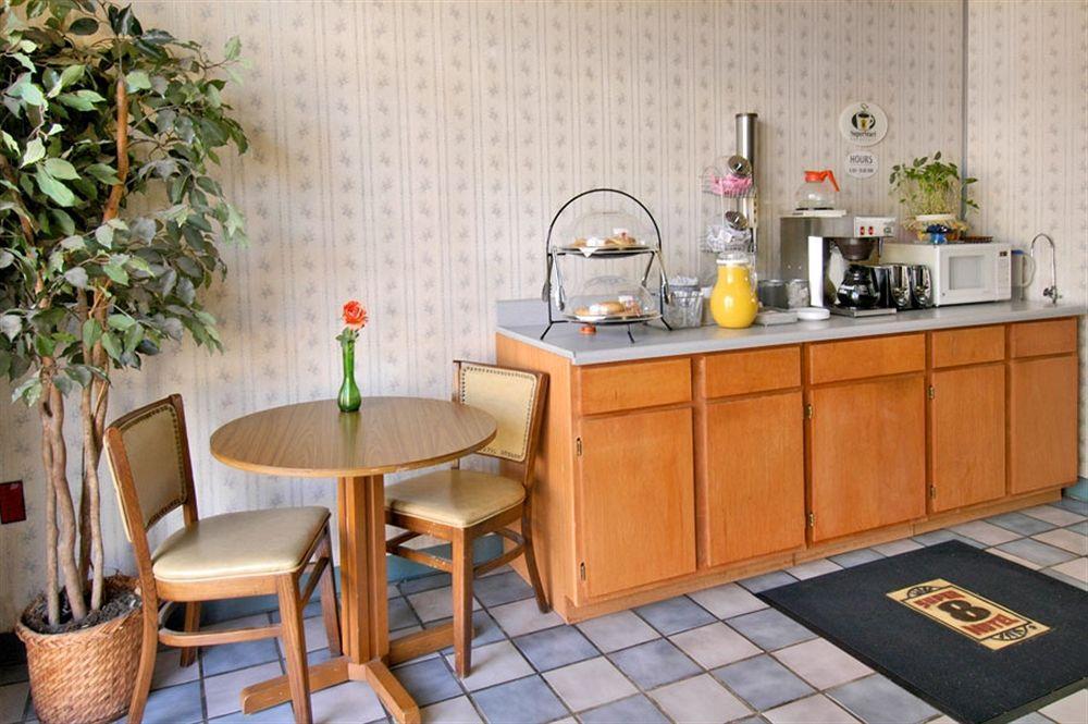 Peoria Inn Tulsa Ngoại thất bức ảnh